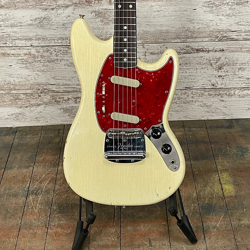 Red mustang guitar deals